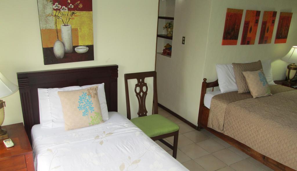 Hotel San Mateo San Salvador Room photo